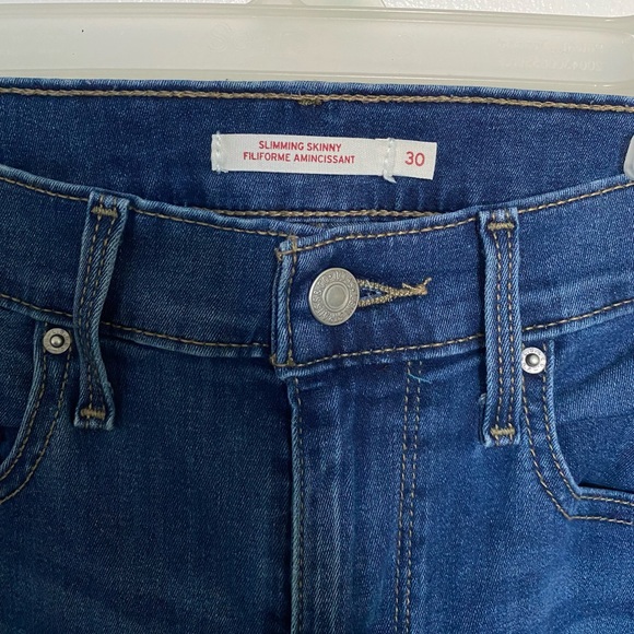 Levi’s Shaping Skinny Jeans - Picture 3 of 5